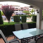 Casa Real アパート