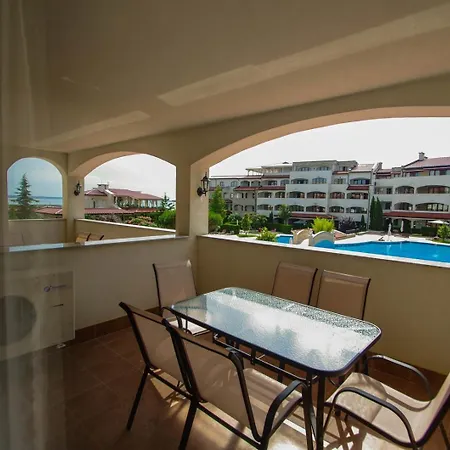 Casa Real Apart Complex Apartment *