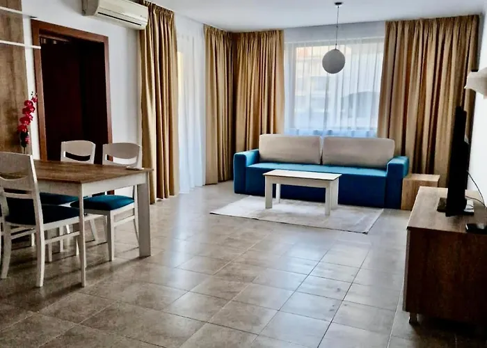 Casa Real Апартамент